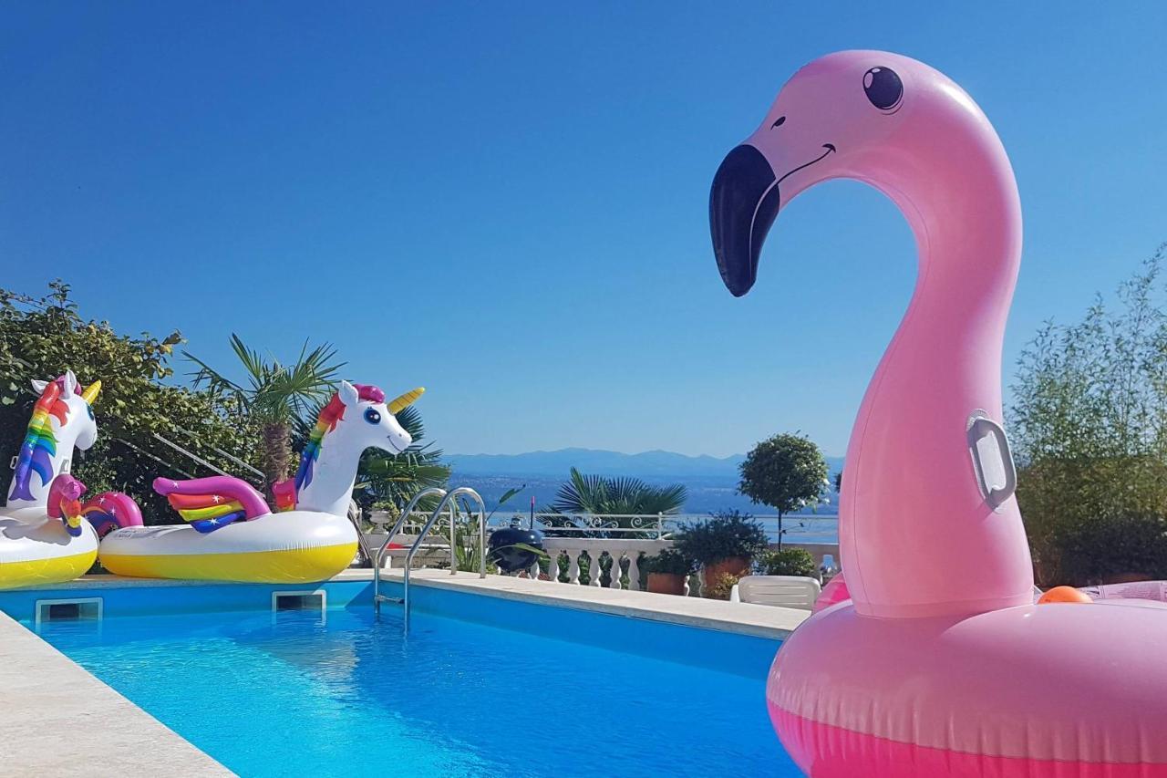 Family Friendly Apartments With A Swimming Pool Lovran, Opatija - 14178 ภายนอก รูปภาพ