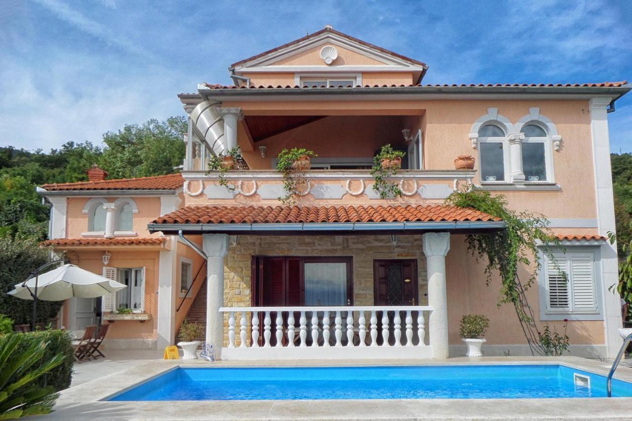 Family Friendly Apartments With A Swimming Pool Lovran, Opatija - 14178 ภายนอก รูปภาพ