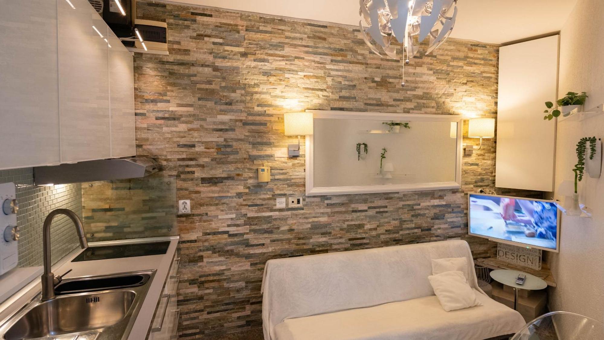 Family Friendly Apartments With A Swimming Pool Lovran, Opatija - 14178 ห้อง รูปภาพ