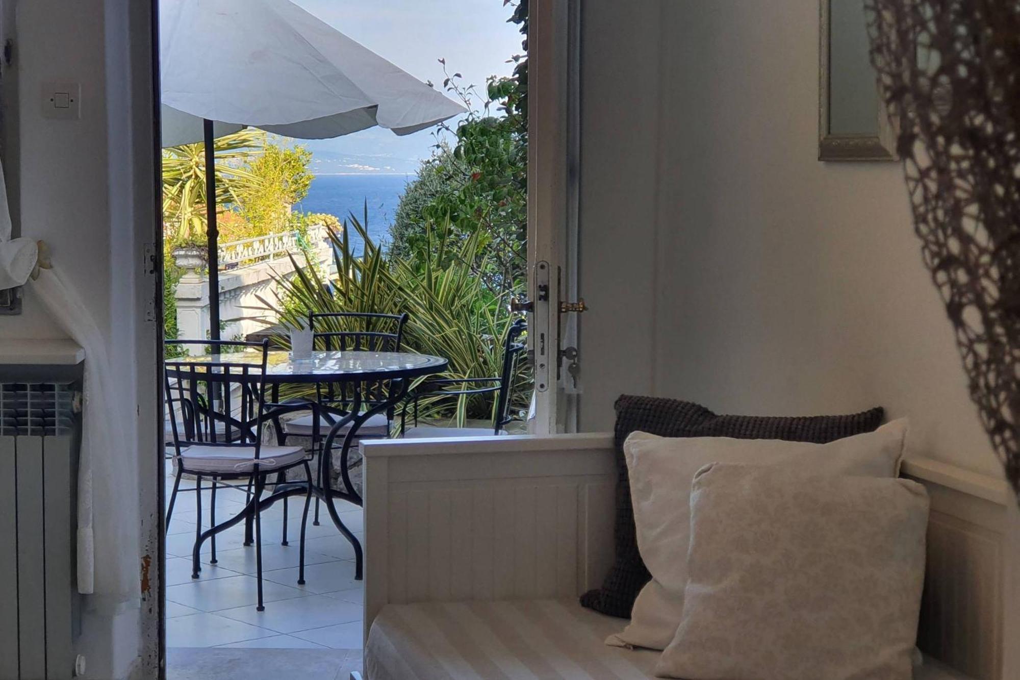 Family Friendly Apartments With A Swimming Pool Lovran, Opatija - 14178 ห้อง รูปภาพ
